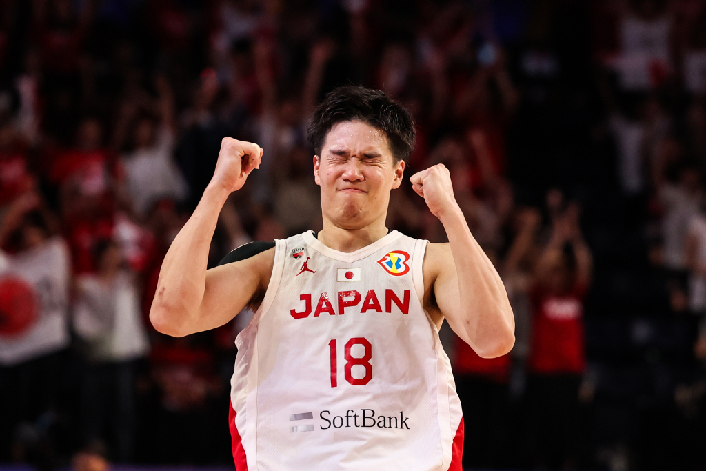 日本顶级球队实现惊人逆转取胜