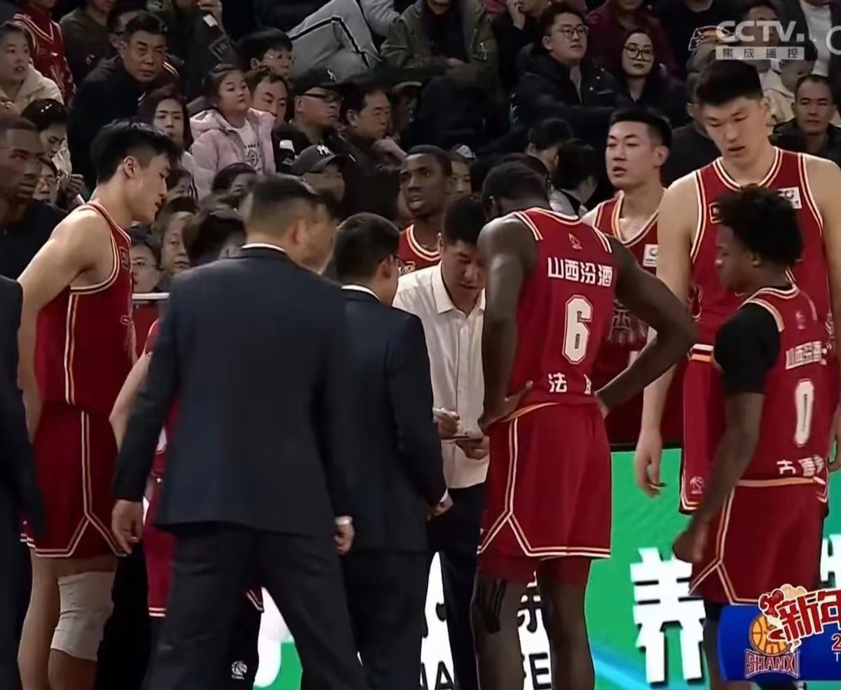 山西男篮成功挽回局势，逆转比分