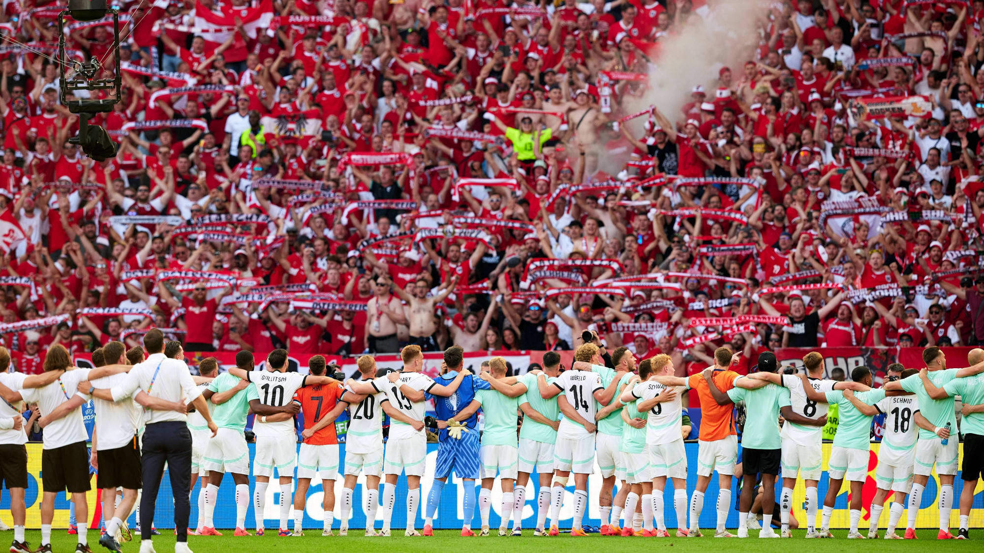 斯洛文尼亚出击奥地利,欧预赛实力较量 斯洛文尼亚出击奥地利,欧预赛实力较量