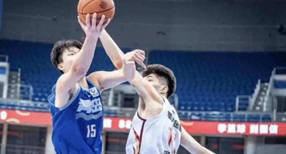 关于十连胜!少年军团创造神话,成争冠头号劲旅的信息 关于十连胜!少年军团创造神话,成争冠头号劲旅的信息