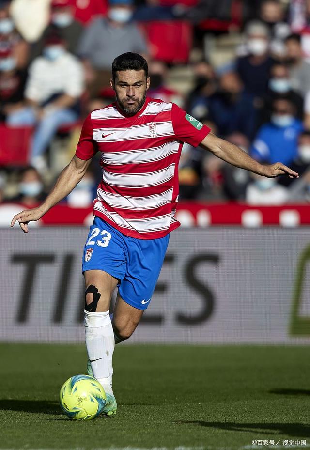 格拉纳达在主场获得宝贵三分的简单介绍