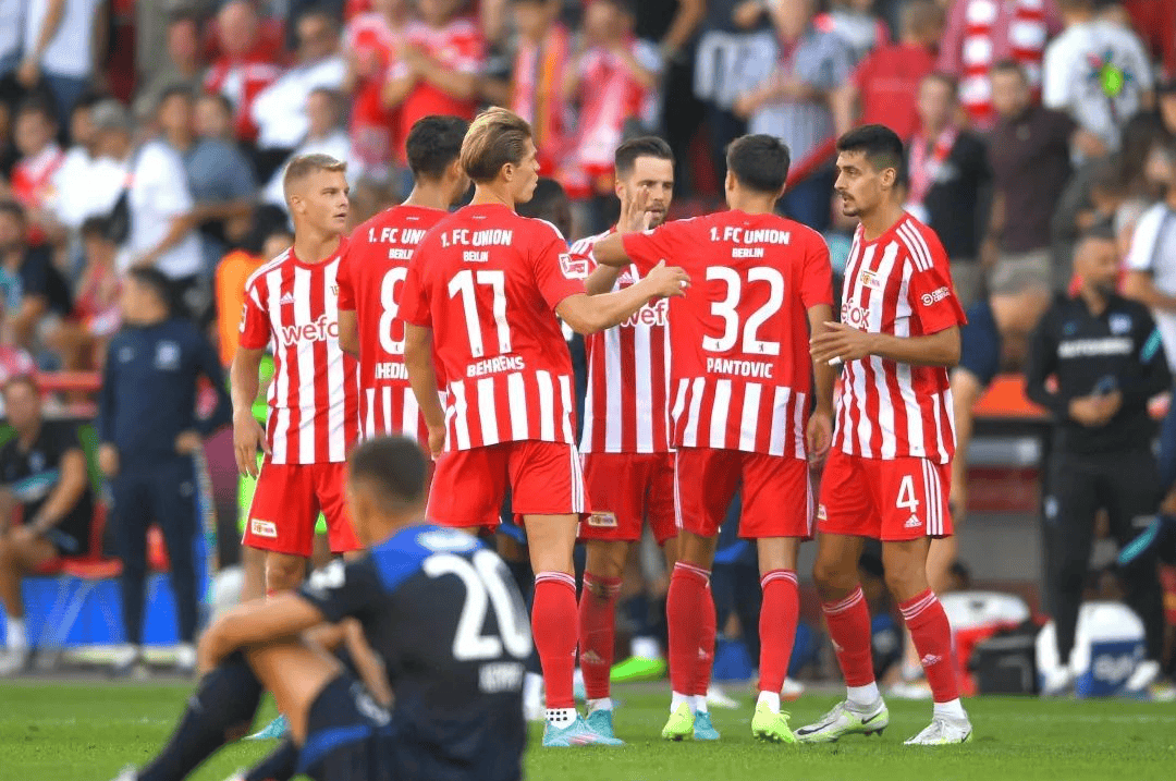 勒沃库森大胜哈化柏林,重新升至前四的简单介绍 勒沃库森大胜哈化柏林,重新升至前四的简单介绍