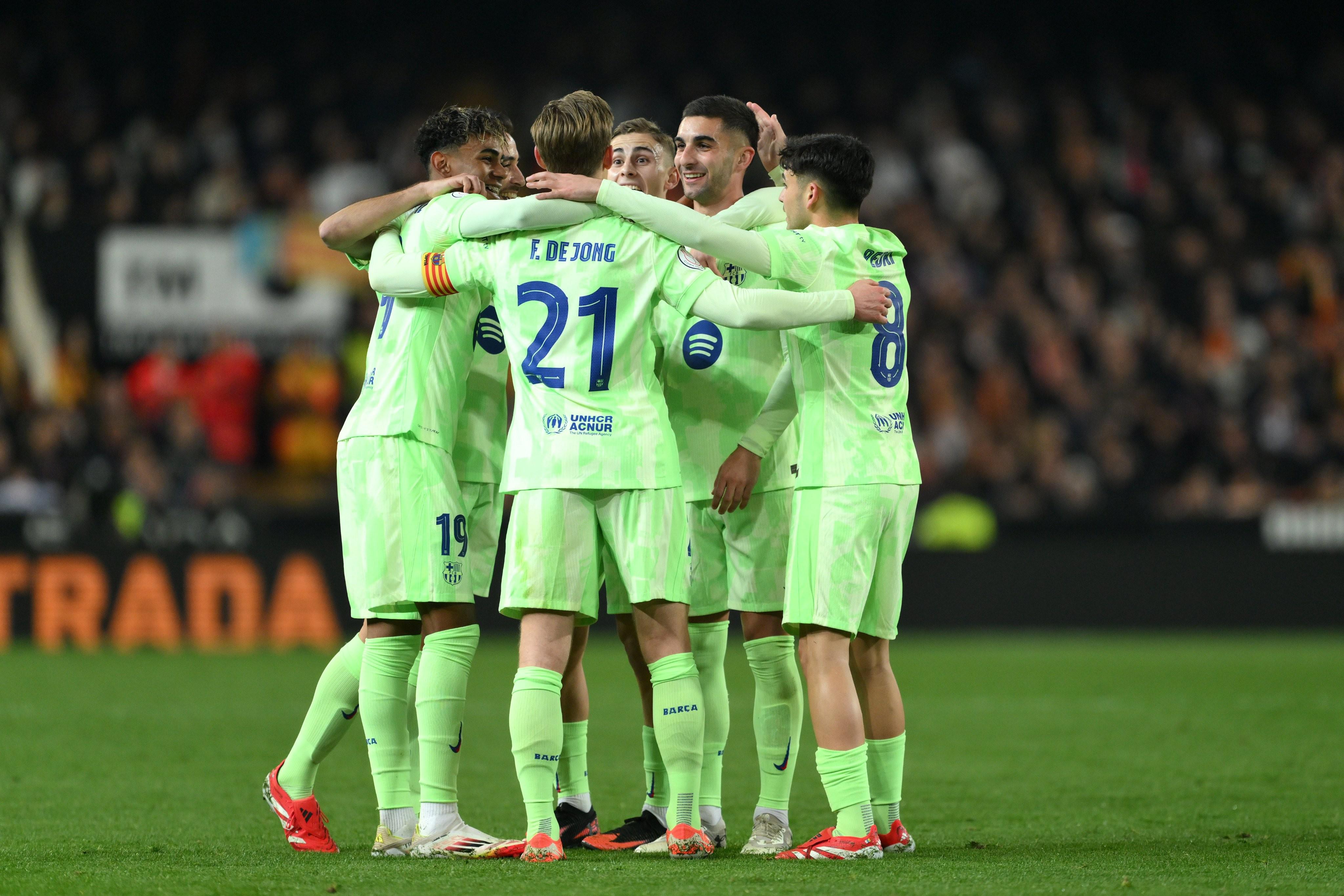 包含瓦伦西亚战胜对手,晋级下一轮比赛的词条 包含瓦伦西亚战胜对手,晋级下一轮比赛的词条