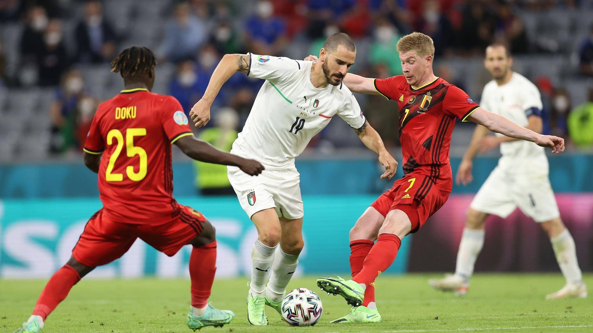 开云官网-阿尔巴尼亚队在比赛中力克对手，晋级半决赛