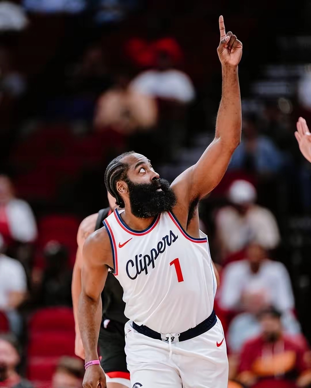 火箭力擒勇士,哈登缺席利拉德18分冠全场 火箭力擒勇士,哈登缺席利拉德18分冠全场