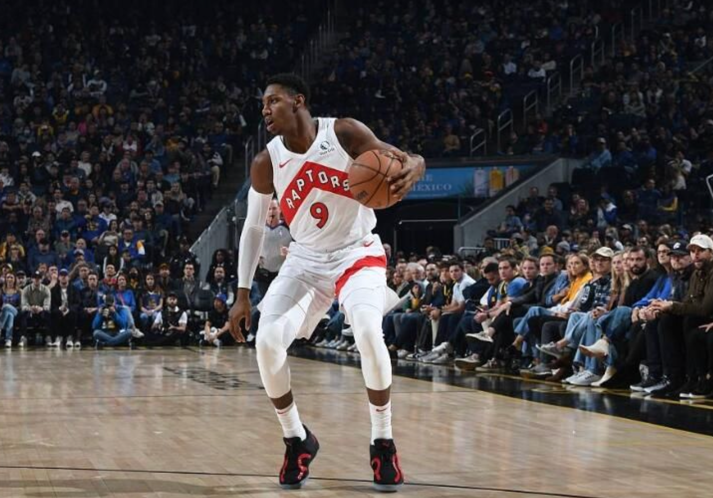 开云体育下载-猛龙客场取得关键胜利