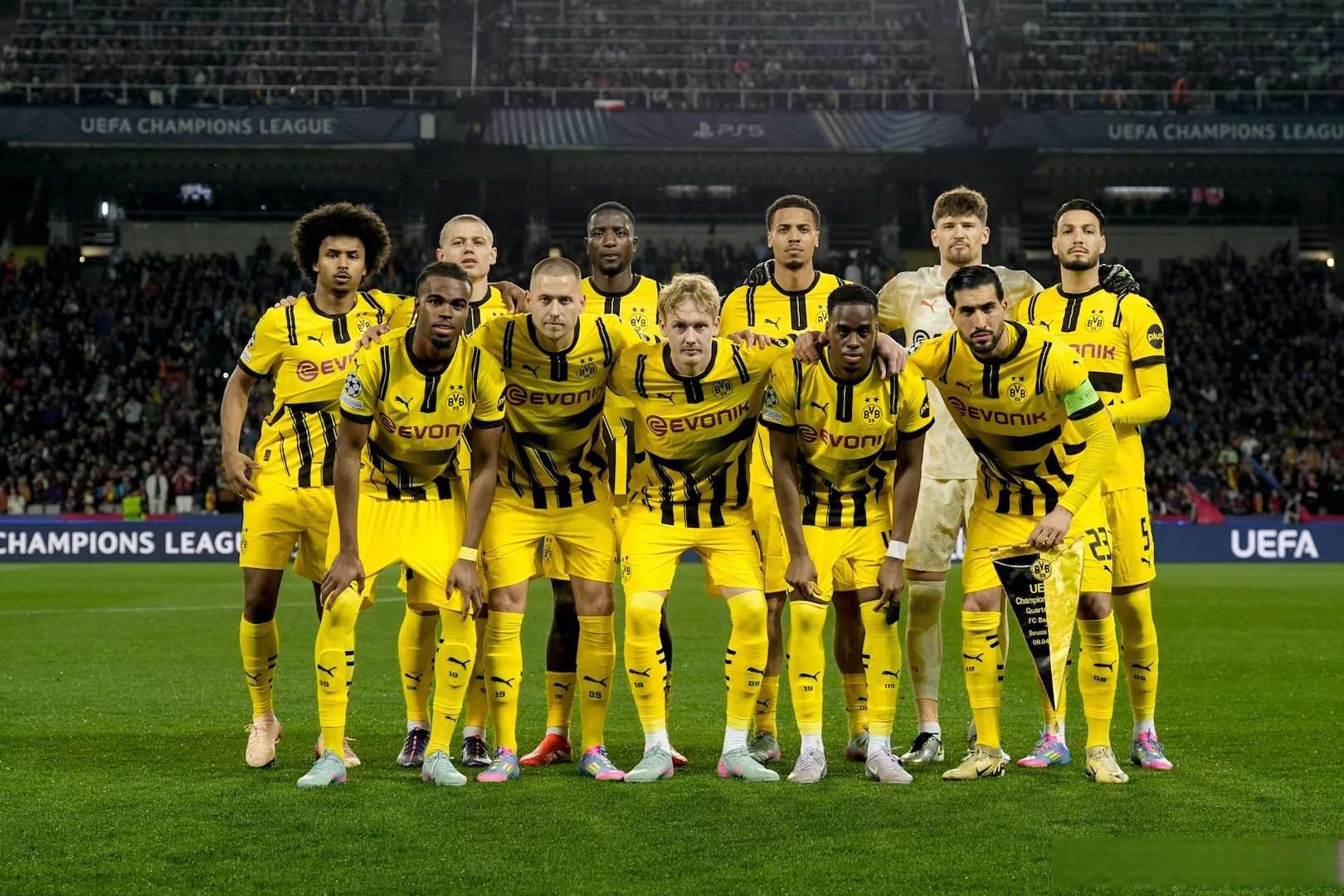 关于多特蒙德全队发挥出色，击败门兴格拉德巴赫实现胜利的信息