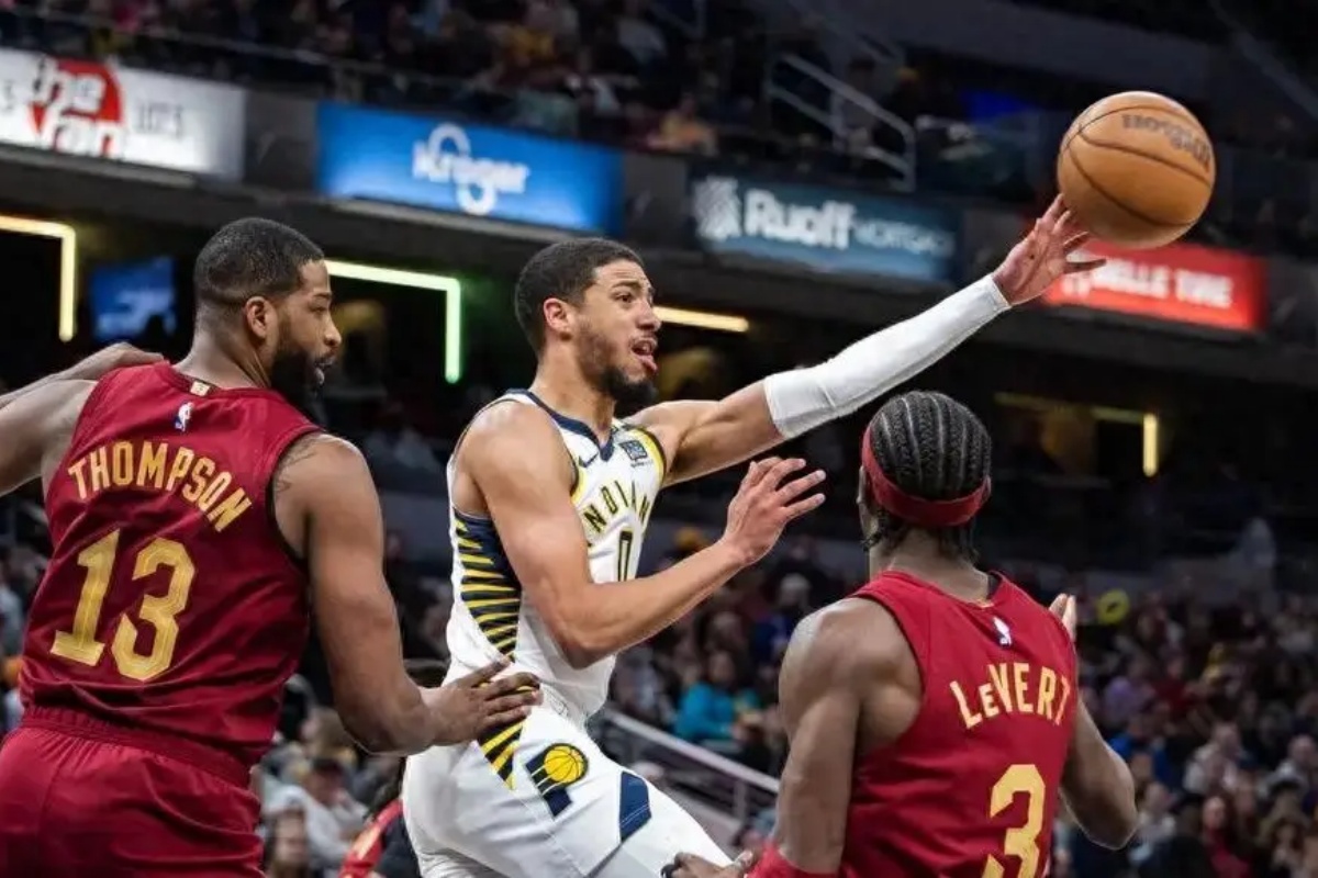 开云体育在线-骑士大胜凯尔特人，晋级季后赛